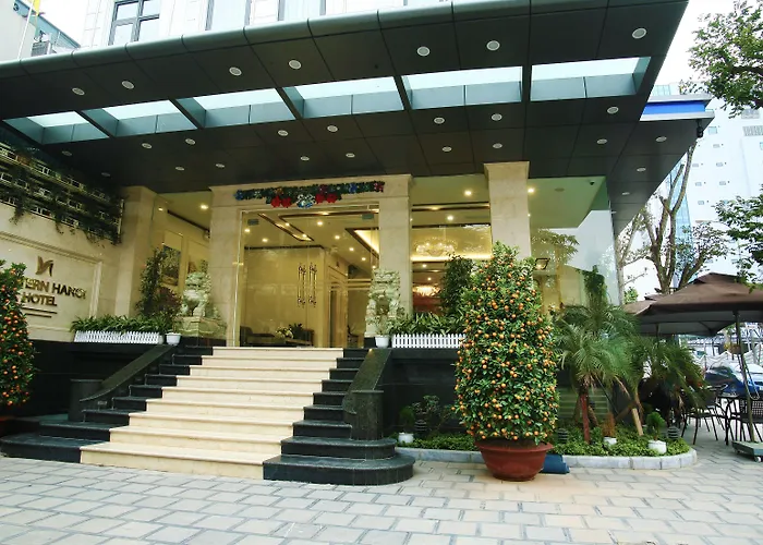 Son Tung Hotel 松通酒店